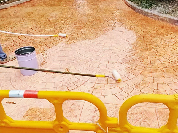 Color-Stable Admixtures for Decorative Stamped Concrete | Uniform Surface Finish